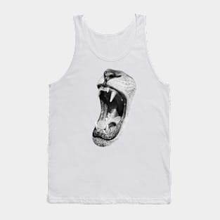 Cut out of an image of a lion roaring Tank Top